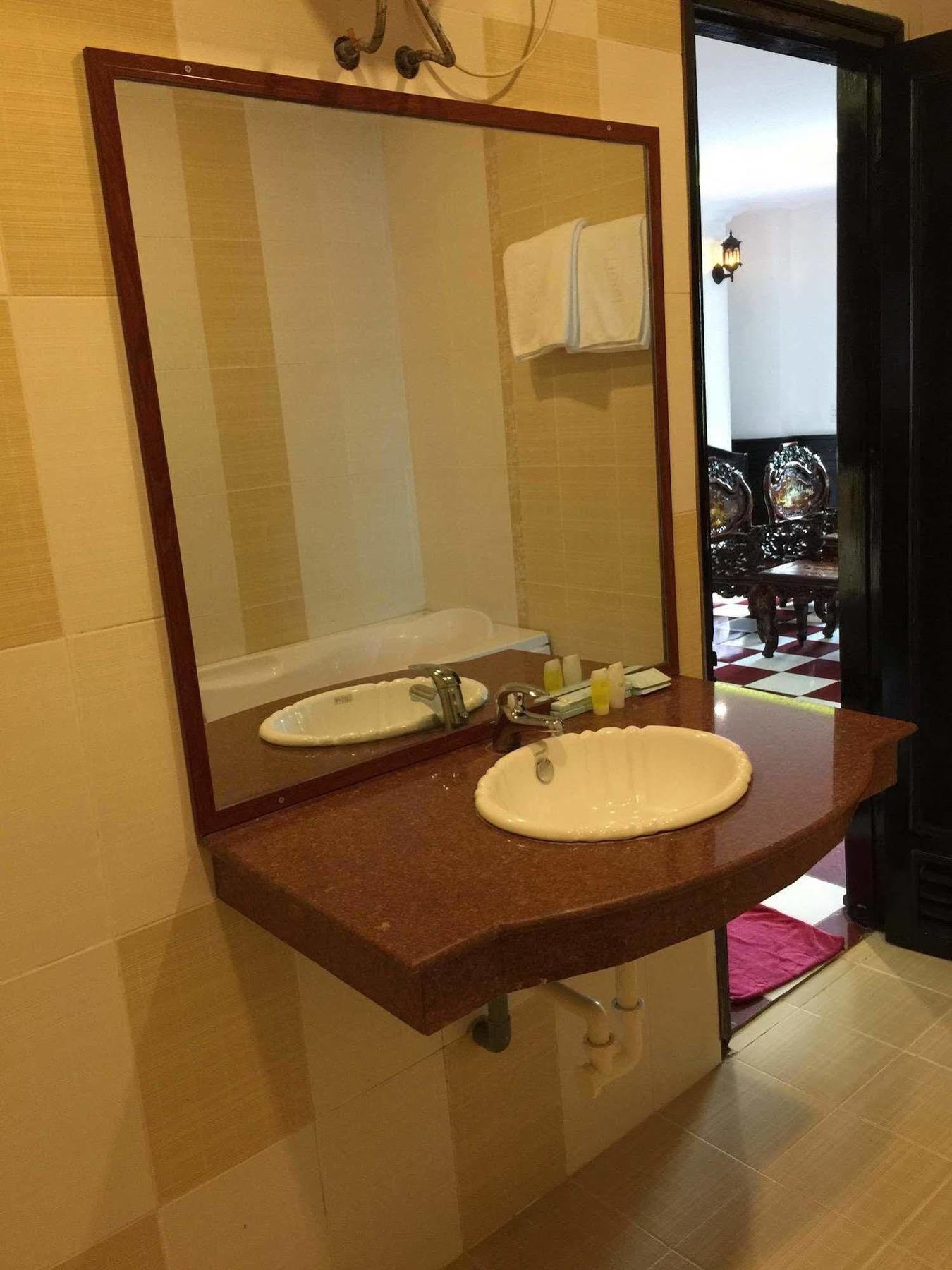 Hai Yen Hotel ฮอยอัน ภายนอก รูปภาพ