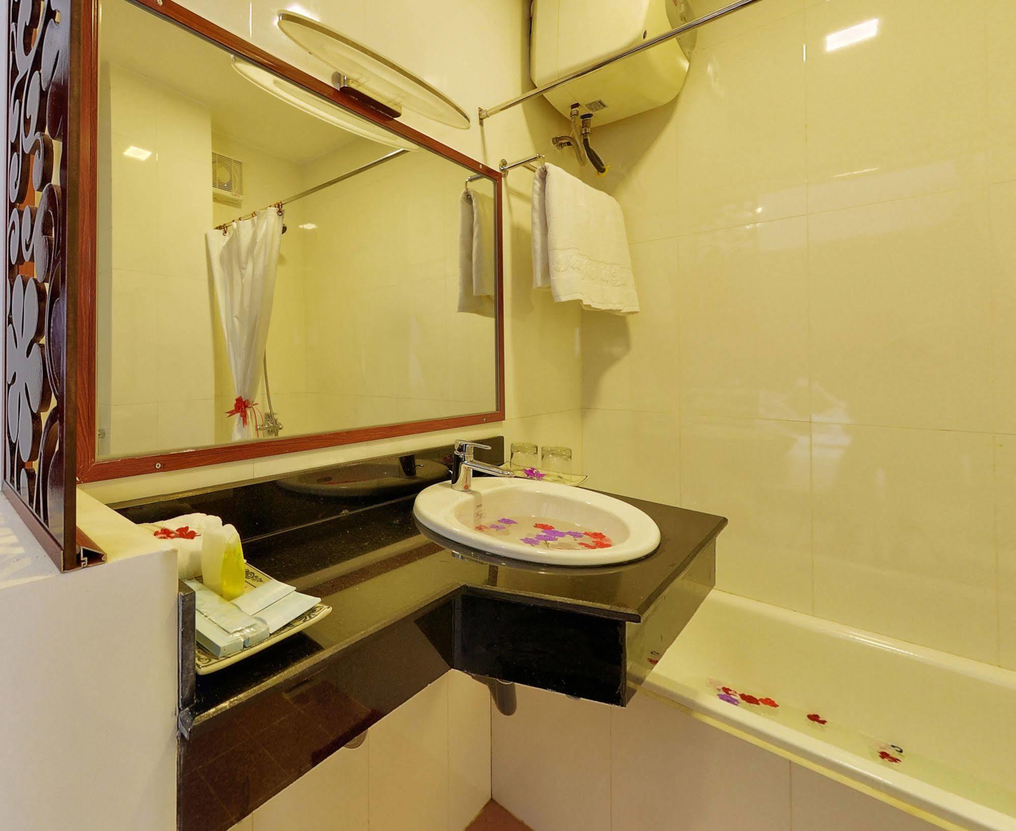 Hai Yen Hotel ฮอยอัน ภายนอก รูปภาพ
